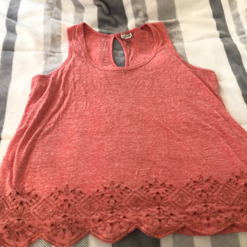 Eyeshadow tank top